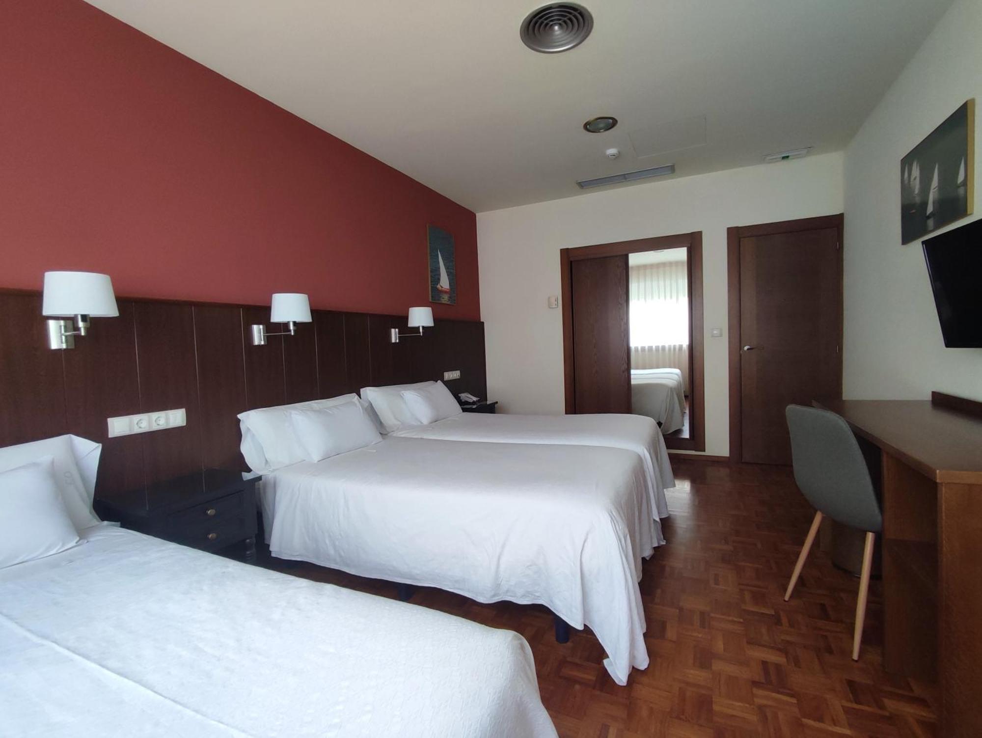 Hotel Eo Ribadeo Esterno foto
