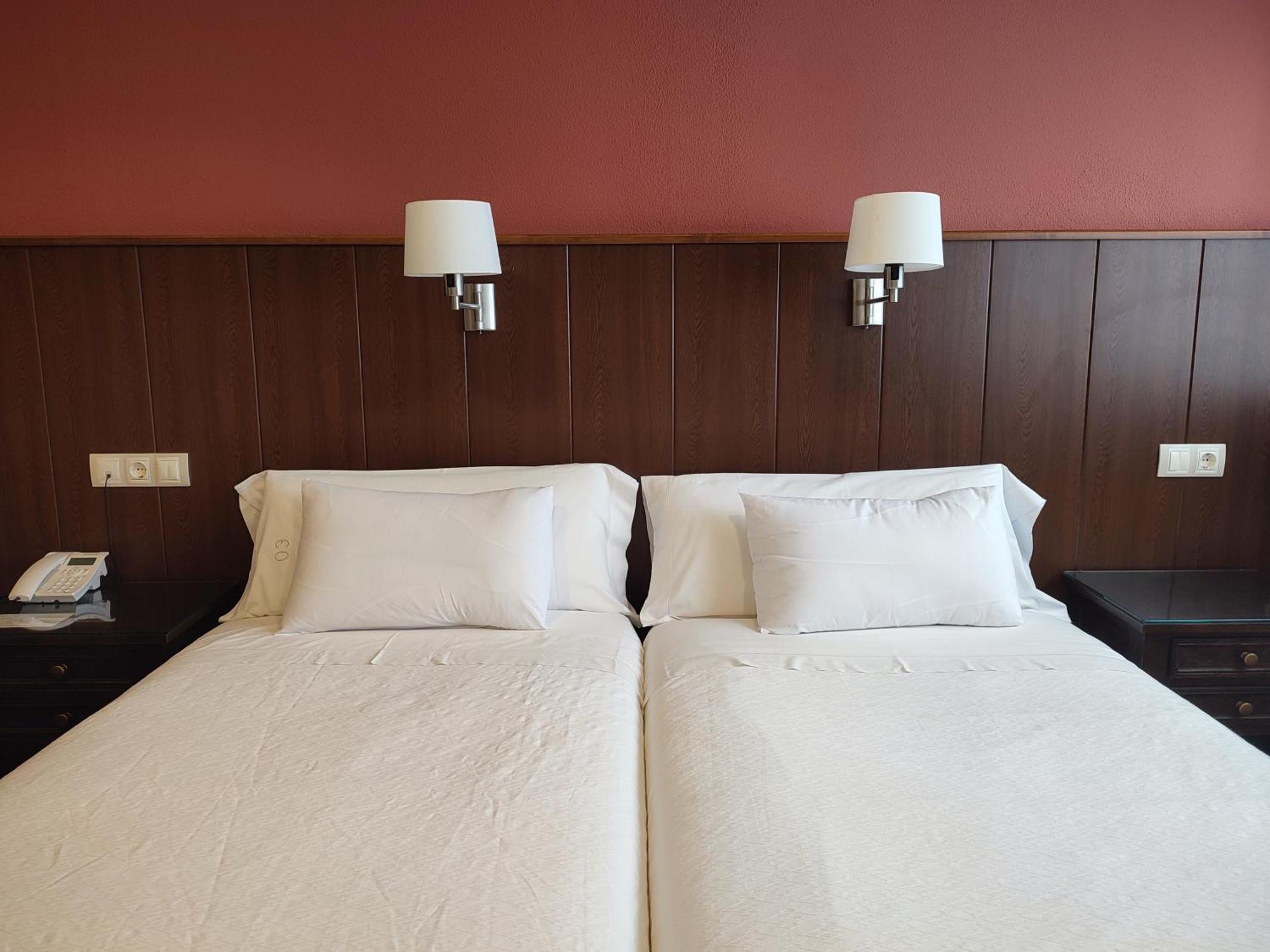 Hotel Eo Ribadeo Esterno foto