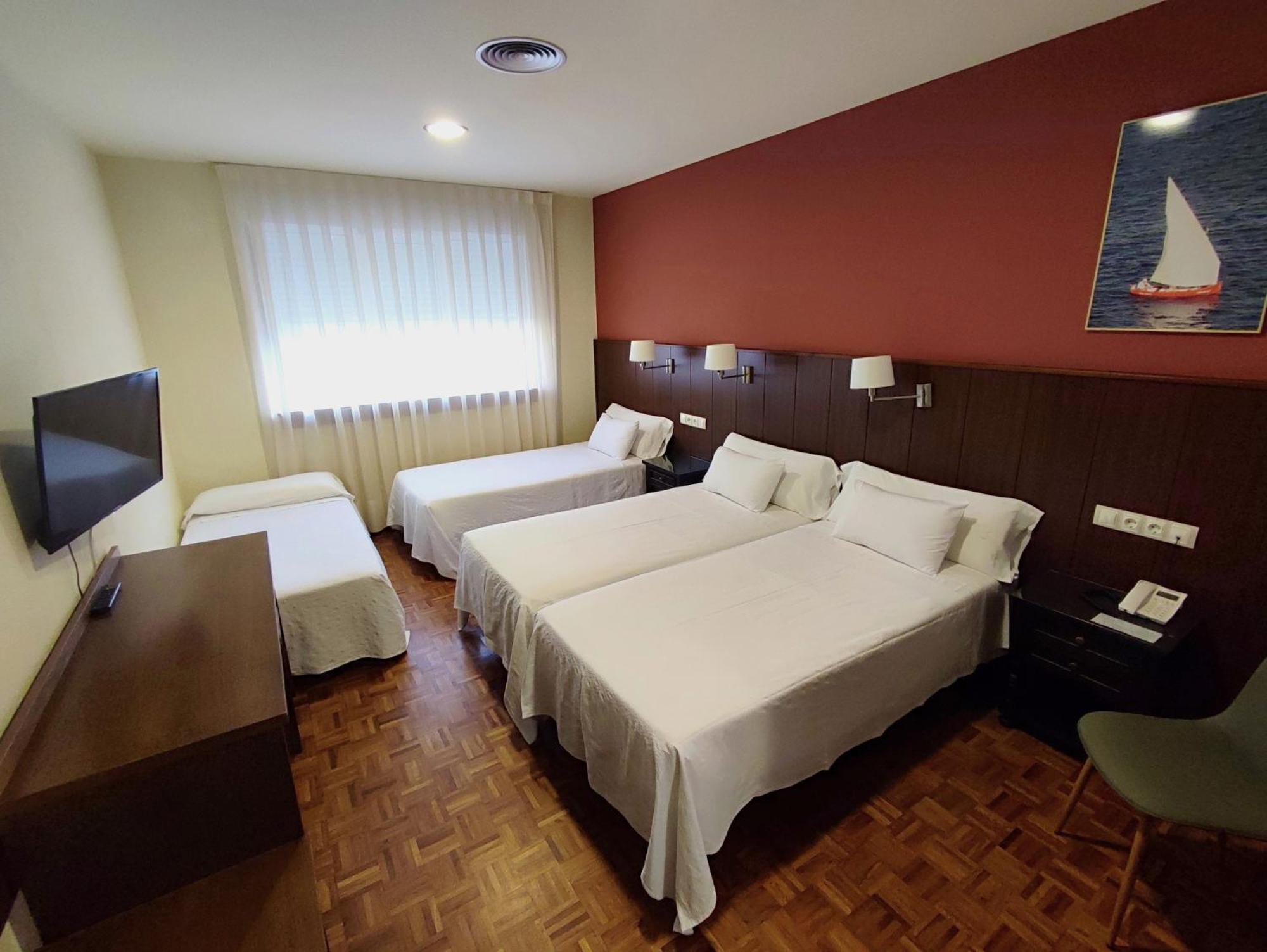 Hotel Eo Ribadeo Esterno foto