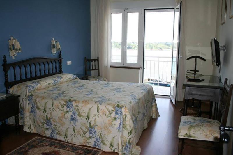 Hotel Eo Ribadeo Esterno foto